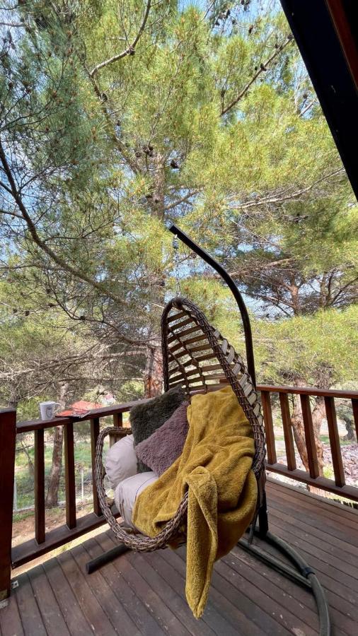 Panurlawoodenhouse Oezel Havuz& Sauna Mavi Εξωτερικό φωτογραφία