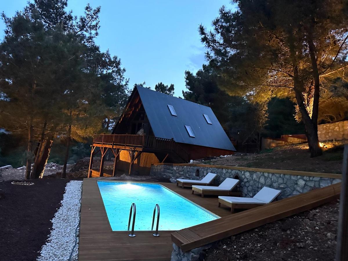 Panurlawoodenhouse Oezel Havuz& Sauna Mavi Εξωτερικό φωτογραφία